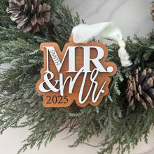 Load image into Gallery viewer, Personalized Wedding Honorifics Ornament
